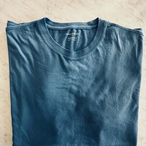 Banana Republic Men’s Crew Neck T-Shirt - Blue